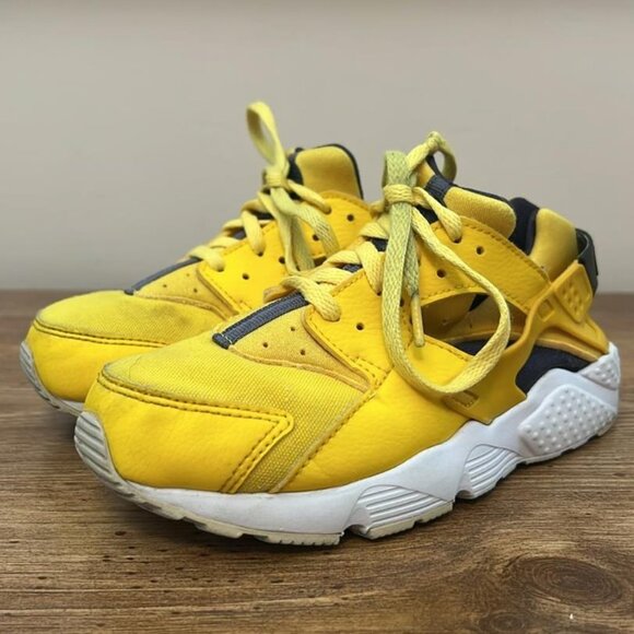 Nike Huarache Run Youth Sneakers main image 4